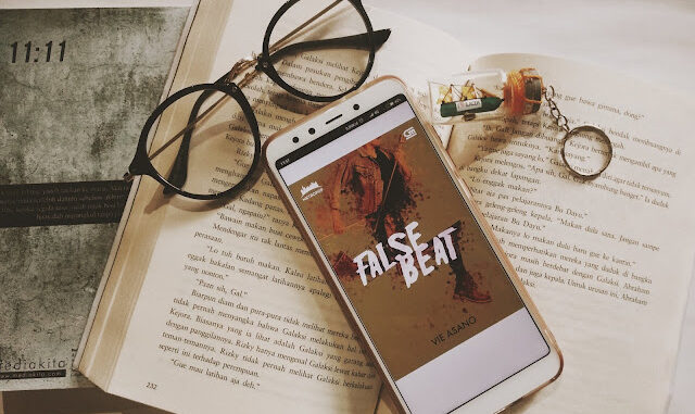 Book Review False Beat - Vie Asano
