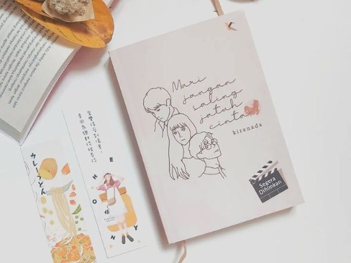 Book Review Mari Jangan Saling Jatuh Cinta - Kiranada